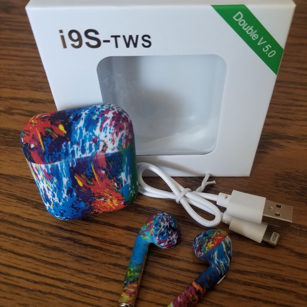 i9S Bluetooth Earbuds